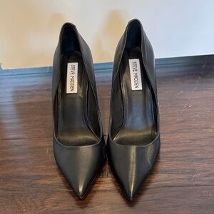 Steve Madden Black Leather Women's Heels